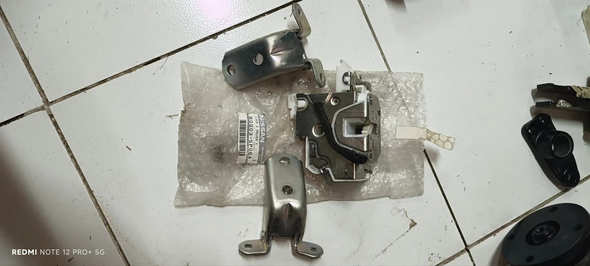 Nissan nawara np300 1 200 TMT - Балканабат - img 1