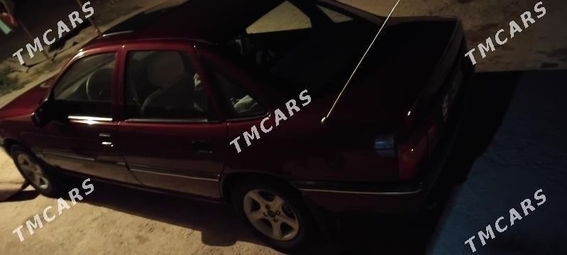 Opel Vectra 1992 - 40 000 TMT - Mary - img 3