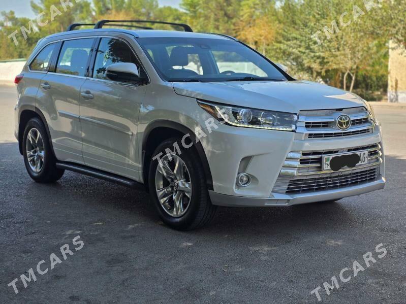 Toyota Highlander 2019 - 475 000 TMT - Ашхабад - img 2