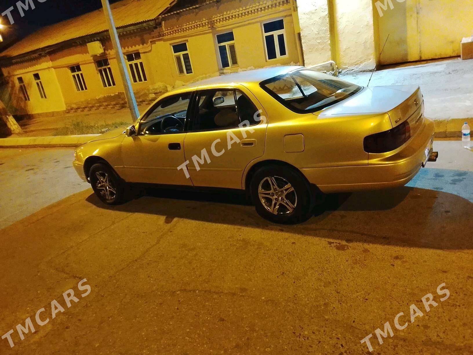 Toyota Camry 1995 - 80 000 TMT - Туркменабат - img 4