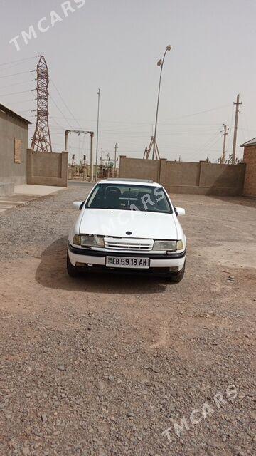 Opel Vectra 1989 - 30 000 TMT - Серахс - img 6