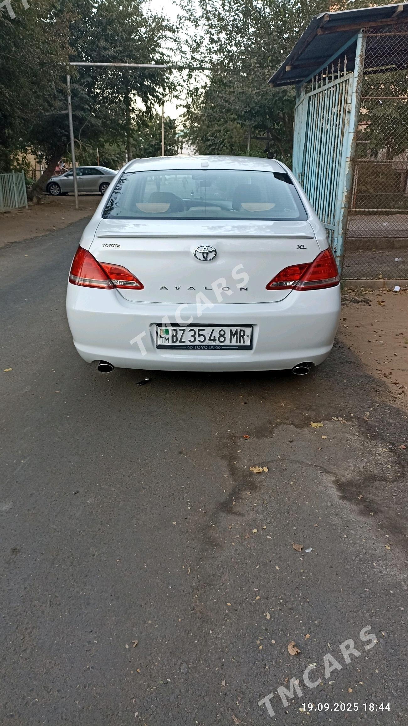 Toyota Avalon 2007 - 173 000 TMT - Мургап - img 3