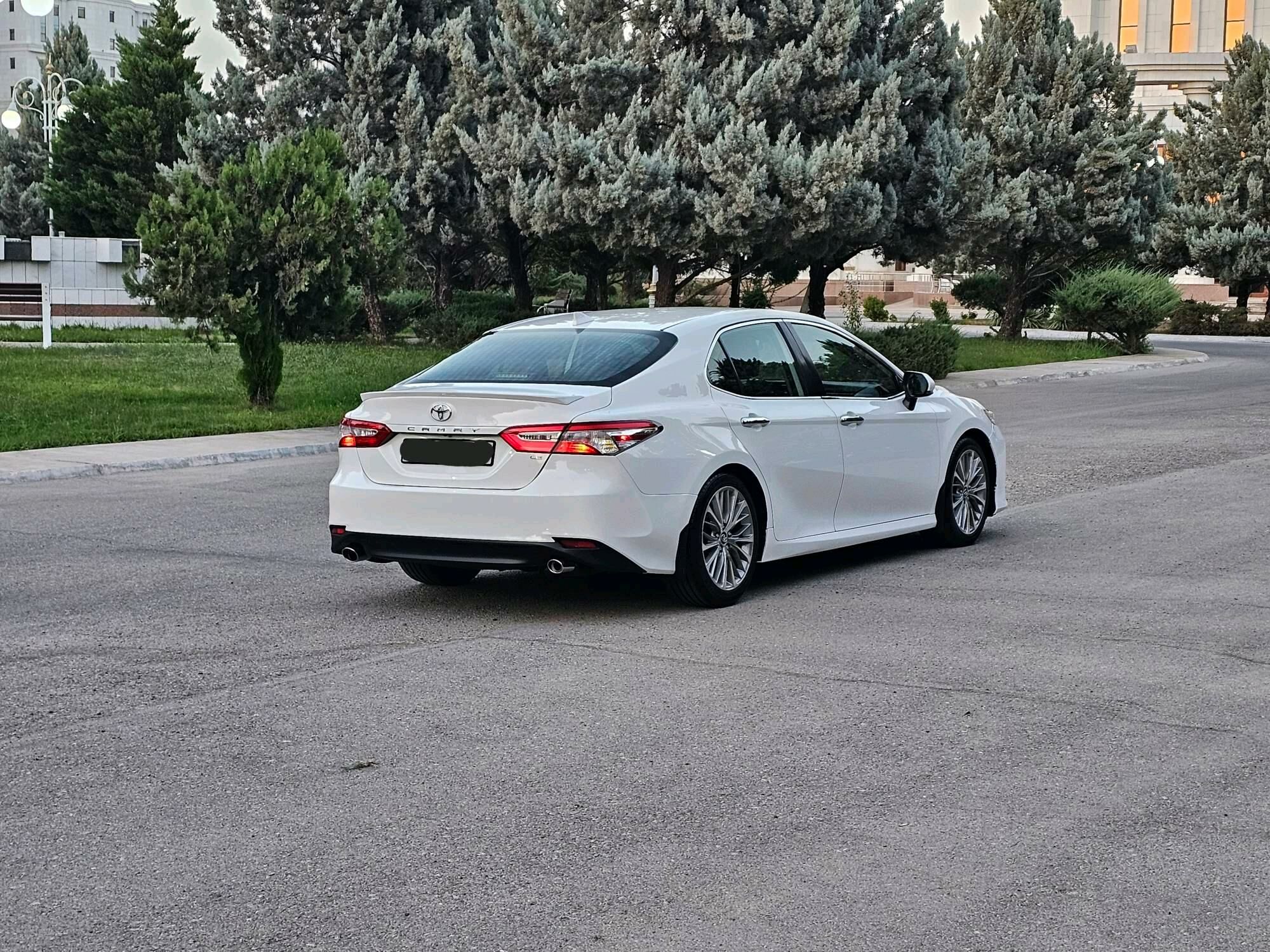 Toyota Camry 2018 - 249 000 TMT - Ашхабад - img 4