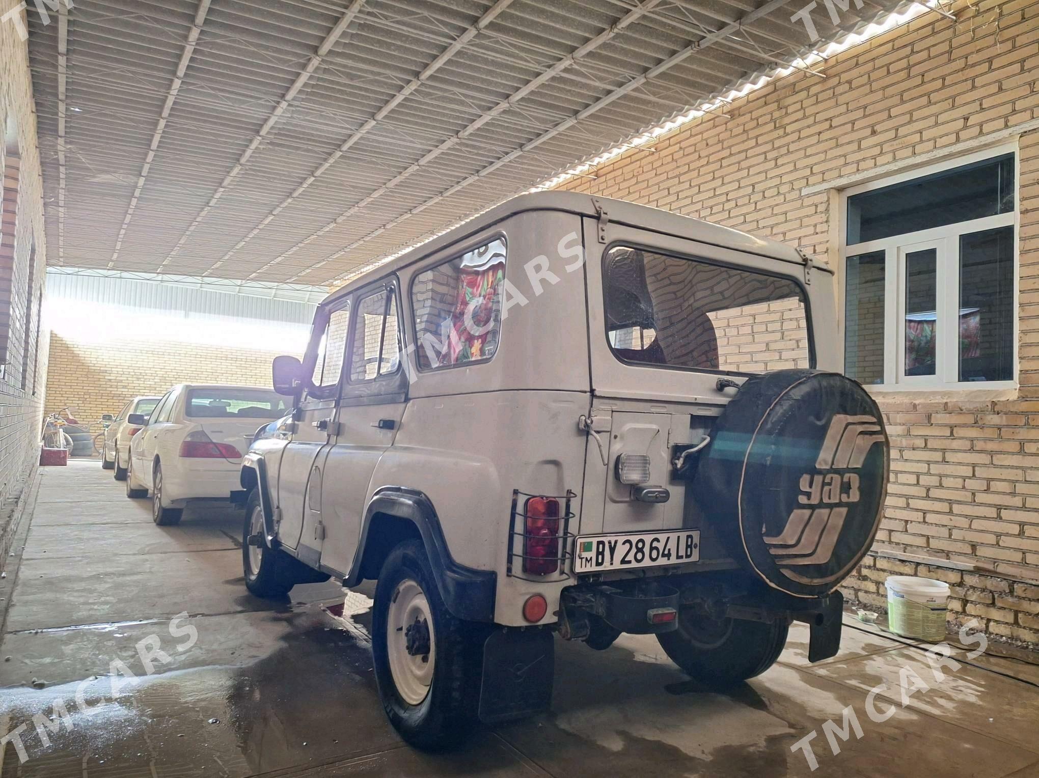 UAZ 469 2000 - 65 000 TMT - Ходжамбаз - img 4