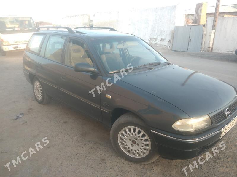 Opel Astra 1993 - 45 000 TMT - Dänew - img 7