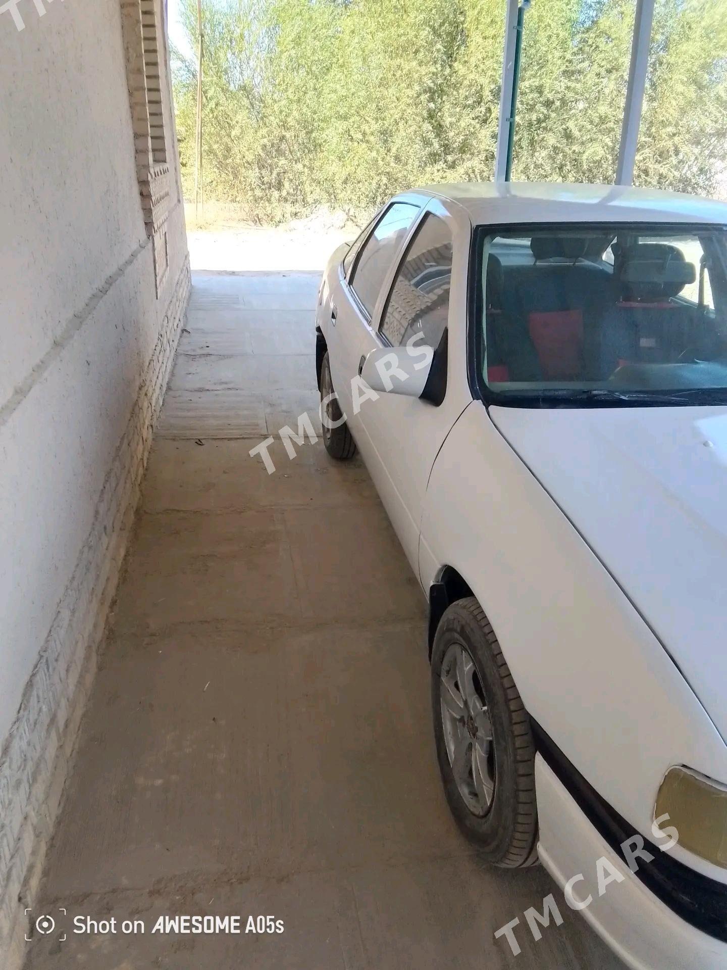 Opel Vectra 1991 - 30 000 TMT - Gurbansoltan Eje - img 3