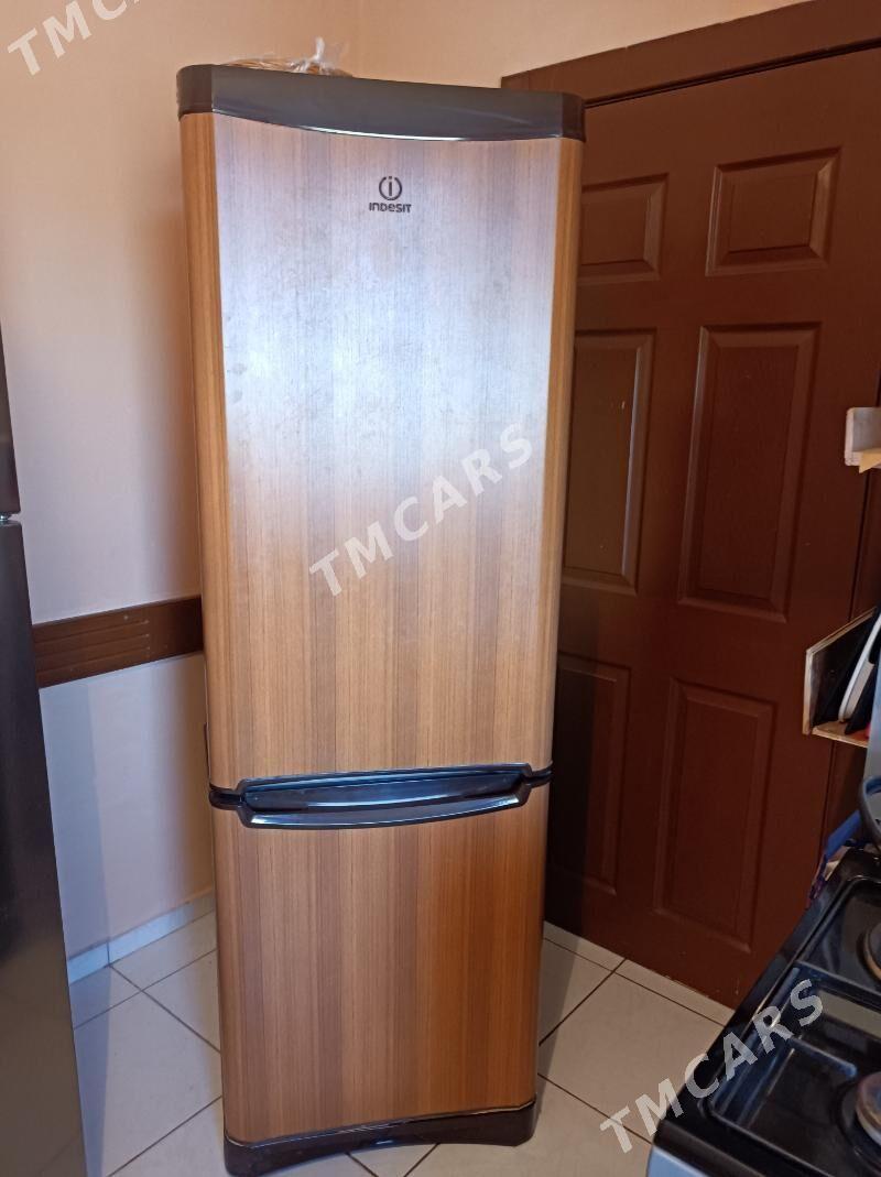 холодильник INDESIT - 8 mkr - img 2