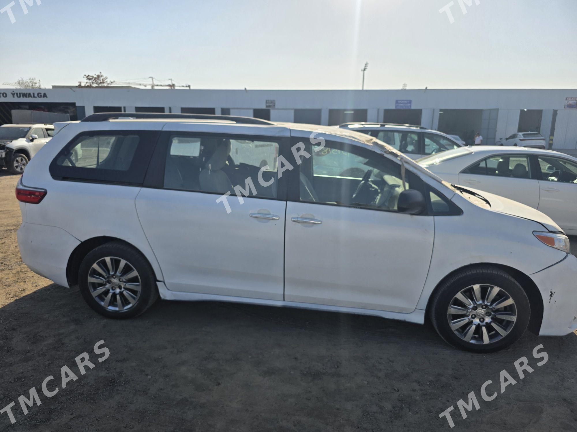 Toyota Sienna 2020 - 320 000 TMT - Мары - img 2