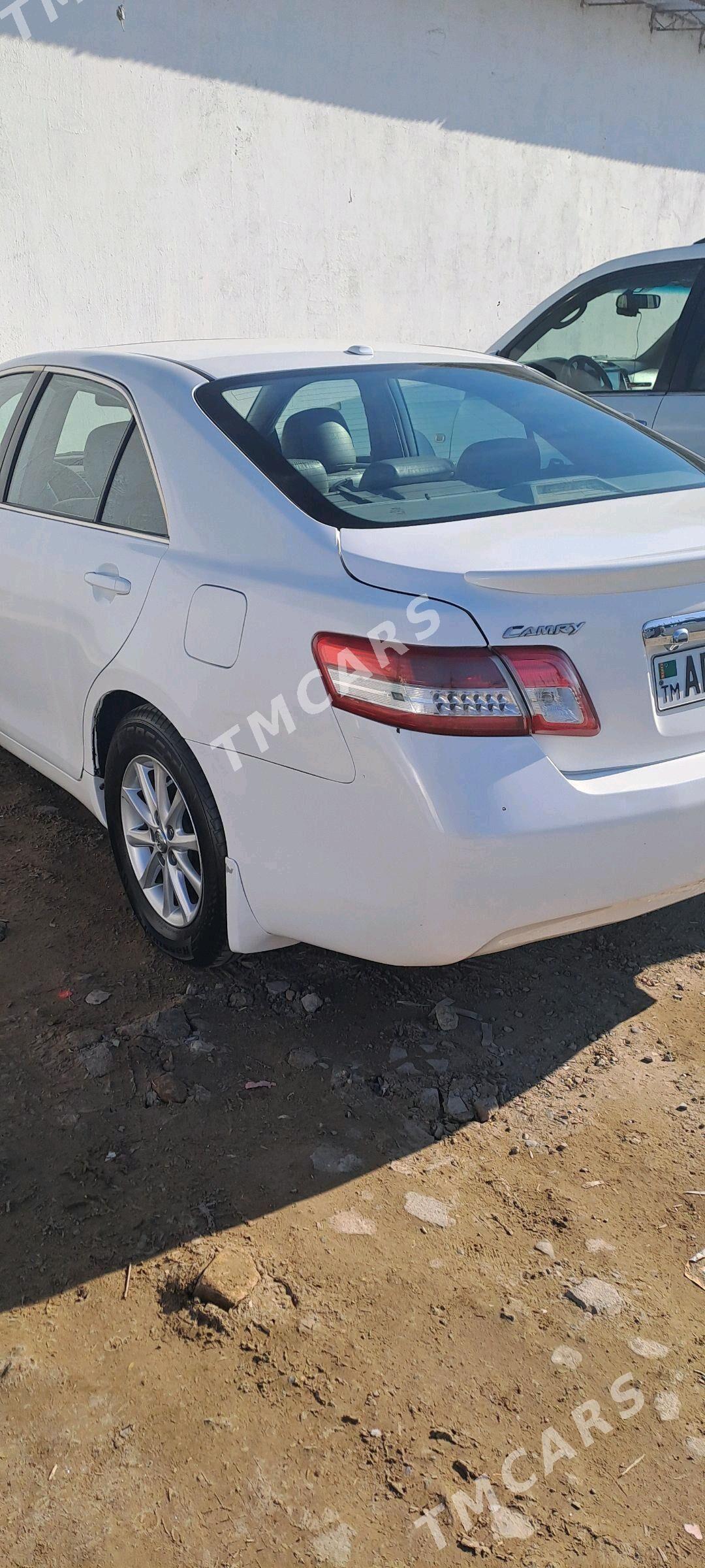 Toyota Camry 2010 - 200 000 TMT - Туркменабат - img 3