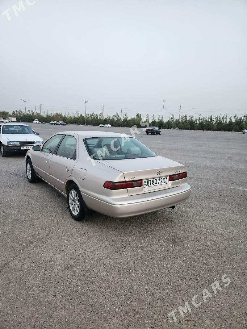 Toyota Camry 1999 - 143 000 TMT - Дашогуз - img 2