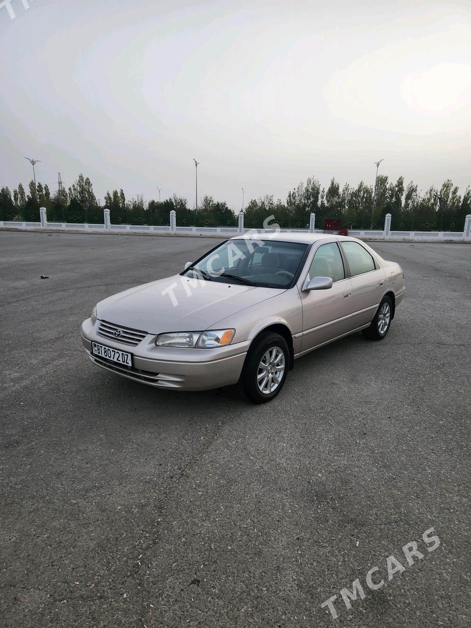 Toyota Camry 1999 - 143 000 TMT - Дашогуз - img 6