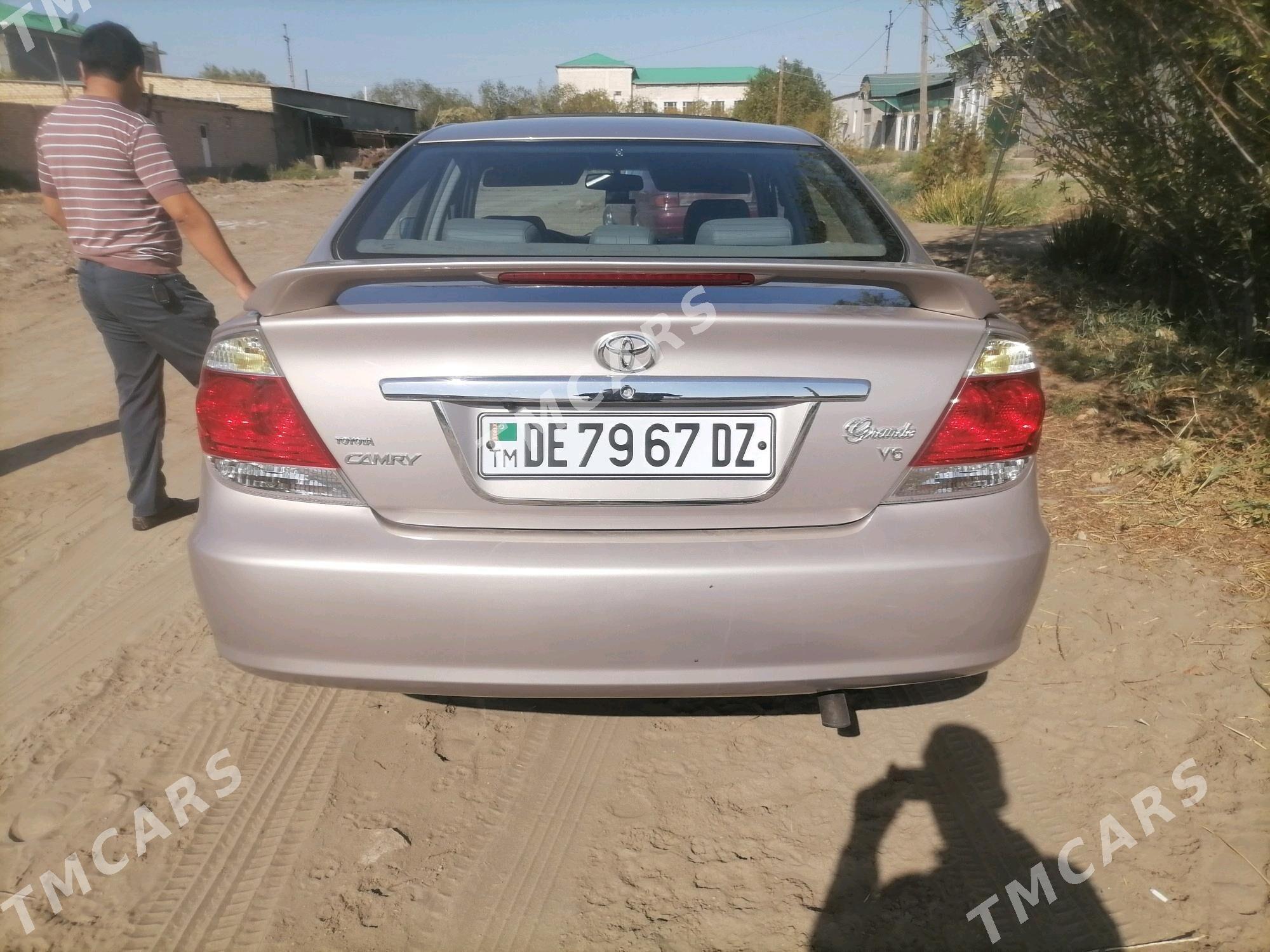 Toyota Camry 2005 - 270 000 TMT - Кёнеургенч - img 7