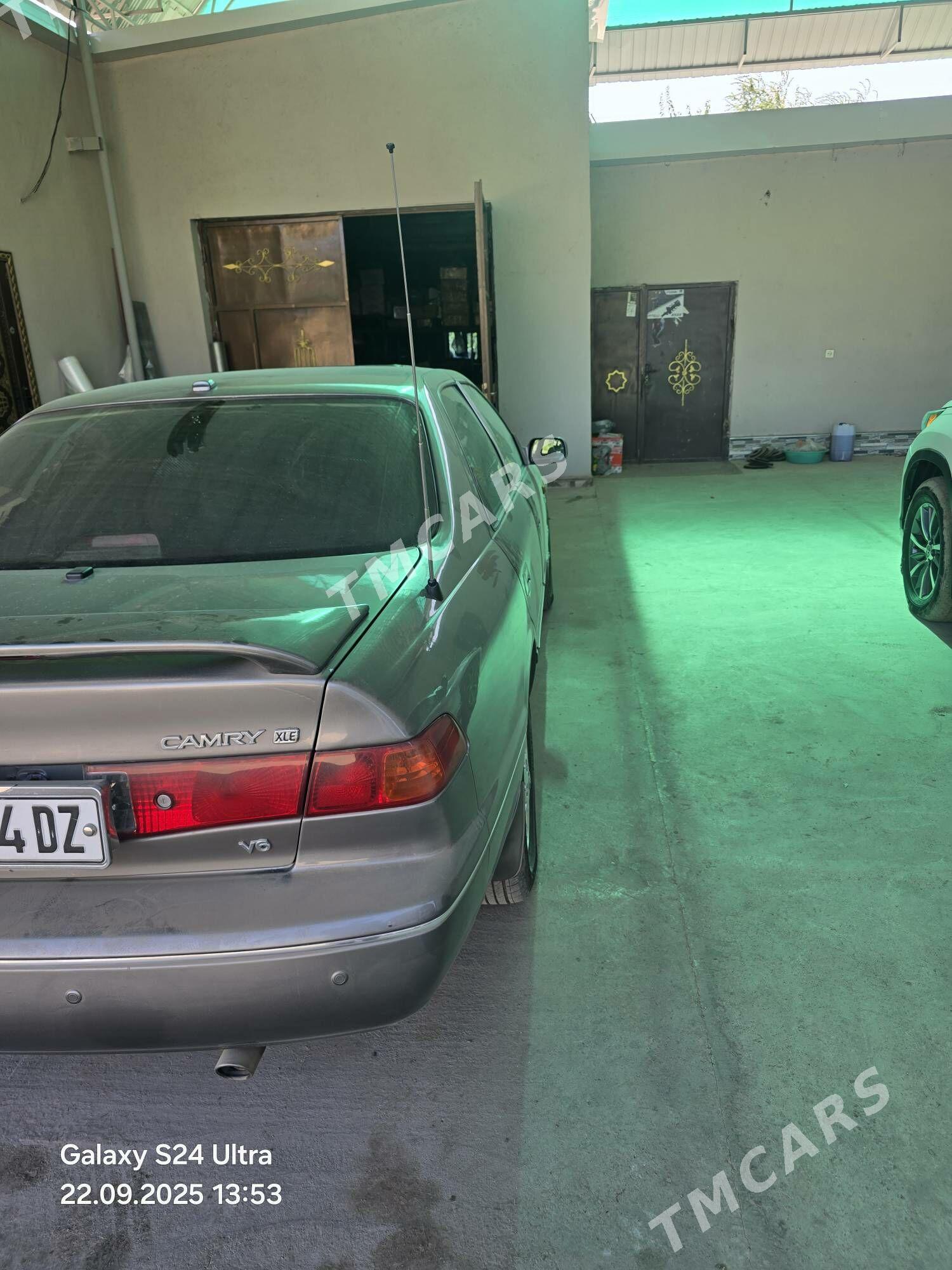Toyota Camry 2000 - 145 000 TMT - Кёнеургенч - img 3