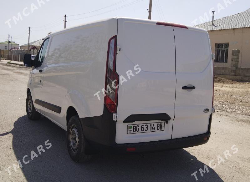 Toyota Hiace 2021 - 255 000 TMT - Балканабат - img 2
