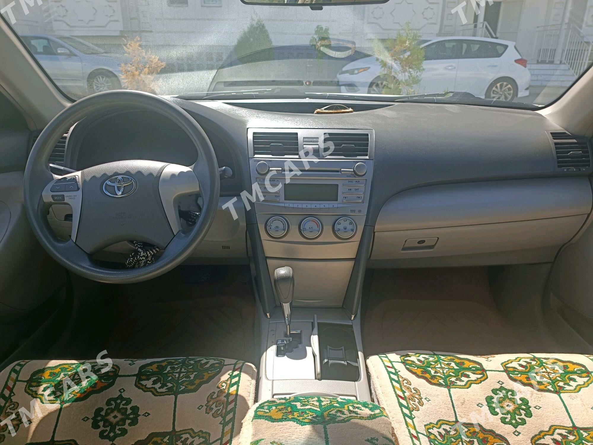 Toyota Camry 2011 - 180 000 TMT - Анев - img 6