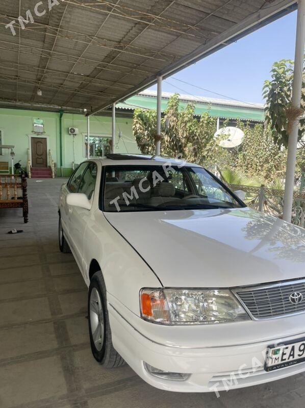 Toyota Avalon 1997 - 130 000 TMT - Мары - img 4
