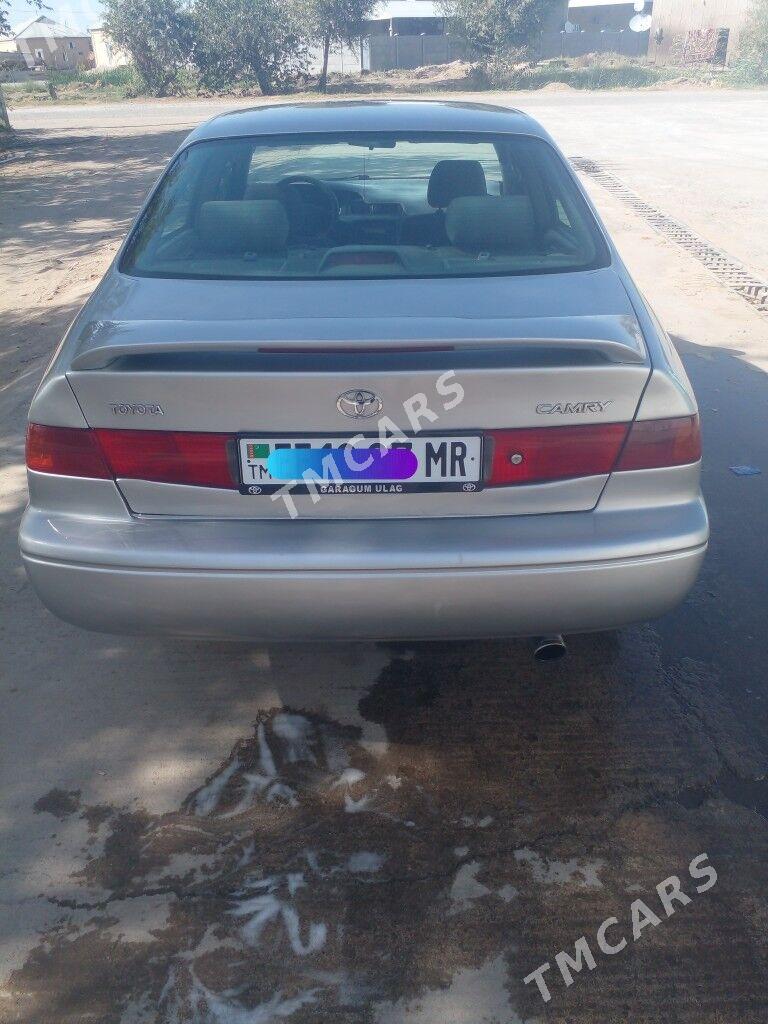 Toyota Camry 2000 - 125 000 TMT - Мары - img 4