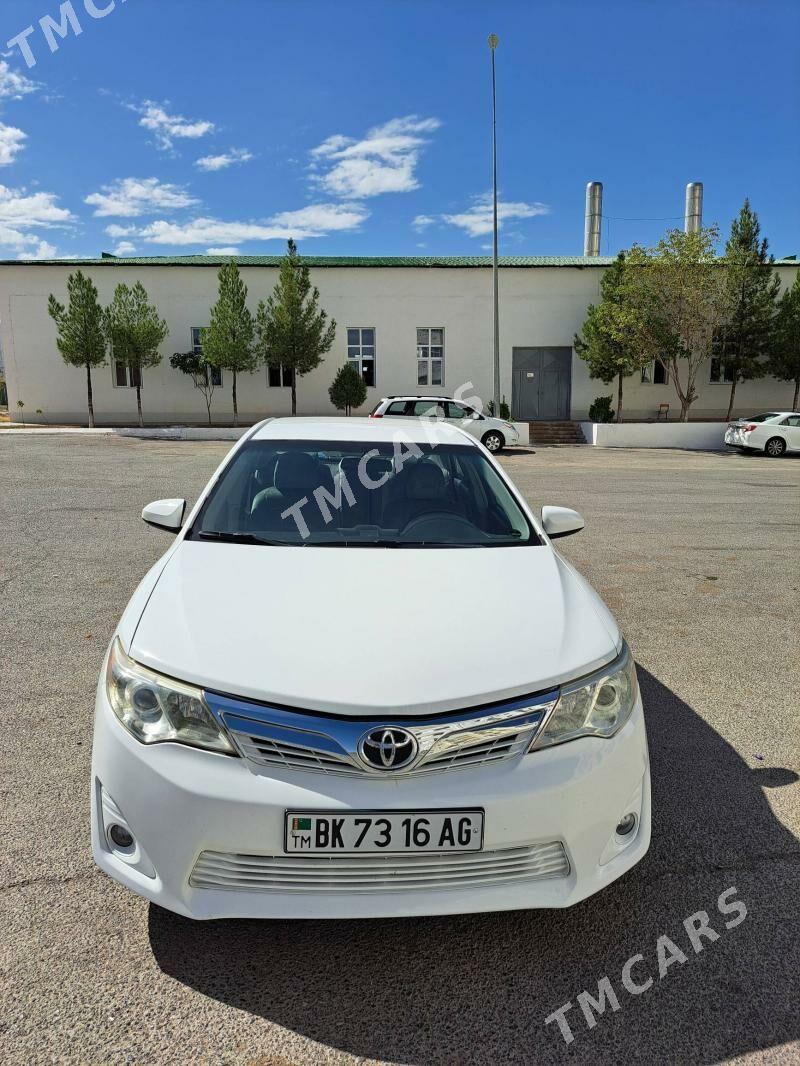 Toyota Camry 2014 - 228 000 TMT - Ашхабад - img 2