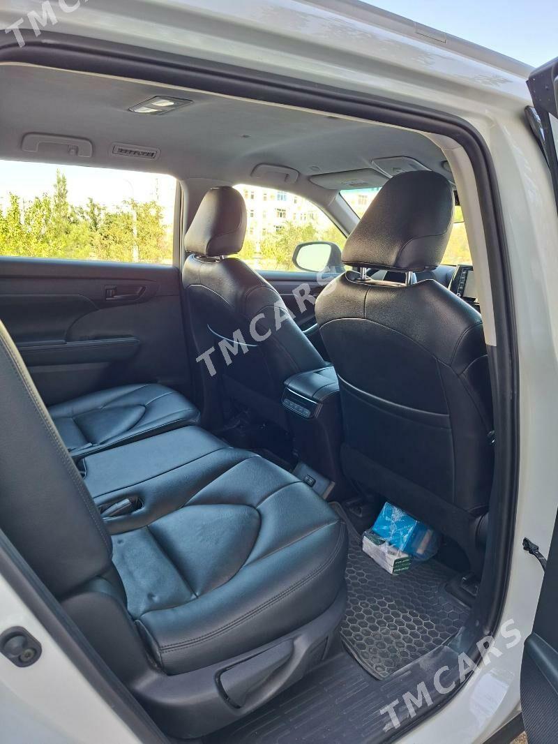 Toyota Highlander 2021 - 600 000 TMT - Ашхабад - img 8