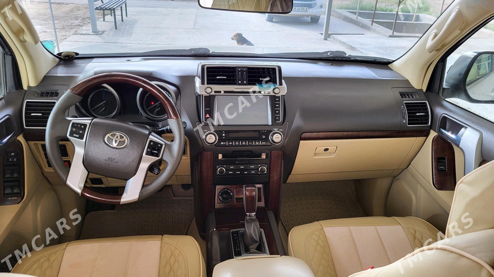 Toyota Land Cruiser Prado 2015 - 700 000 TMT - Керки - img 6