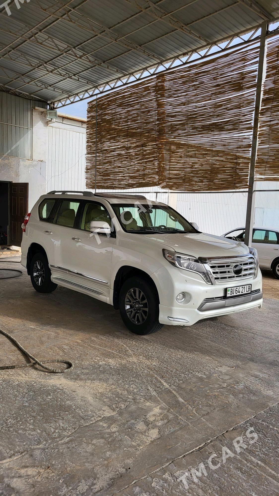 Toyota Land Cruiser Prado 2015 - 700 000 TMT - Керки - img 4