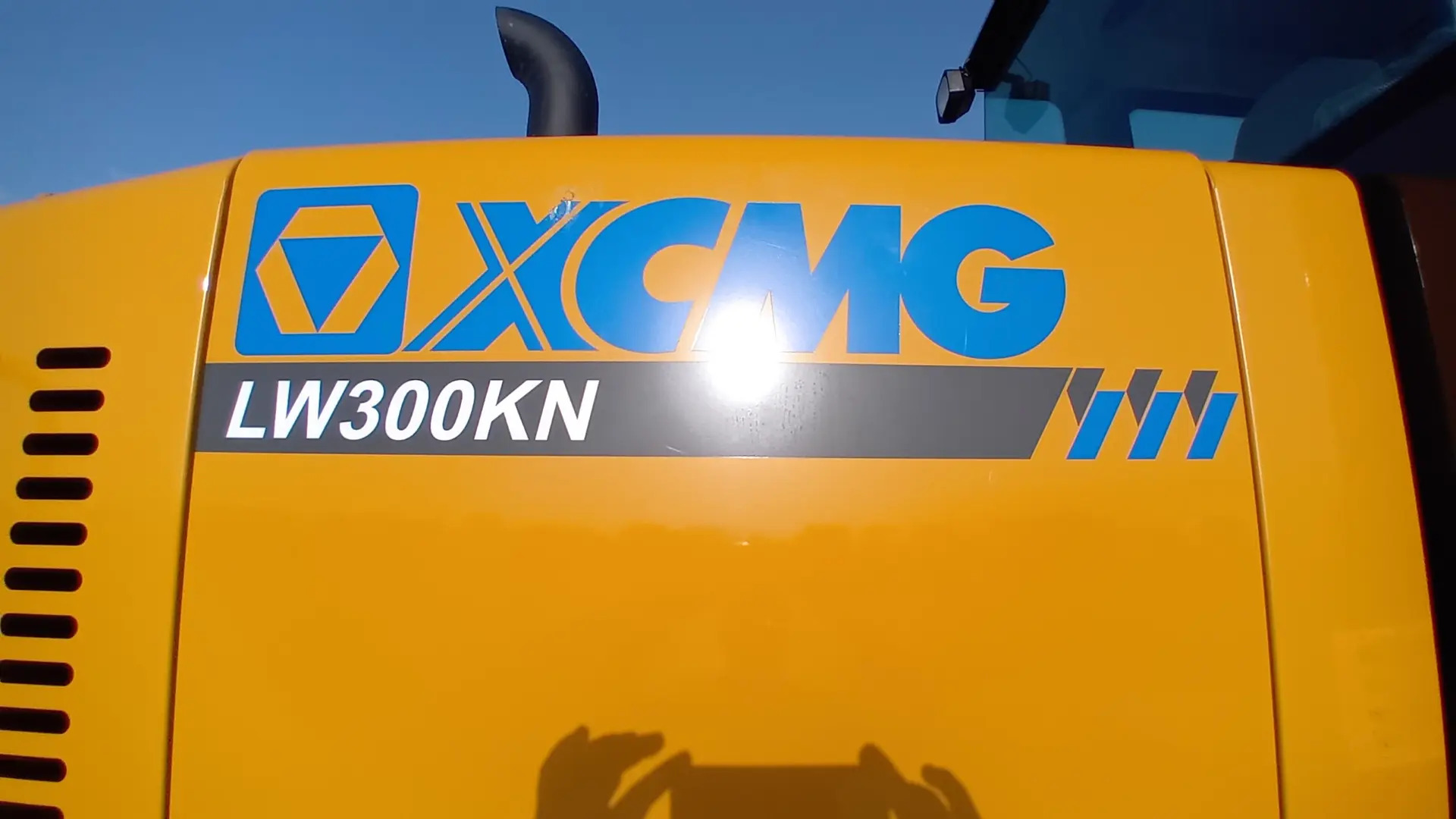 XCMG LW300F 2025 - 660 000 TMT - "Алтын Асыр" Гундогар базары ( Толкучка) - img 4