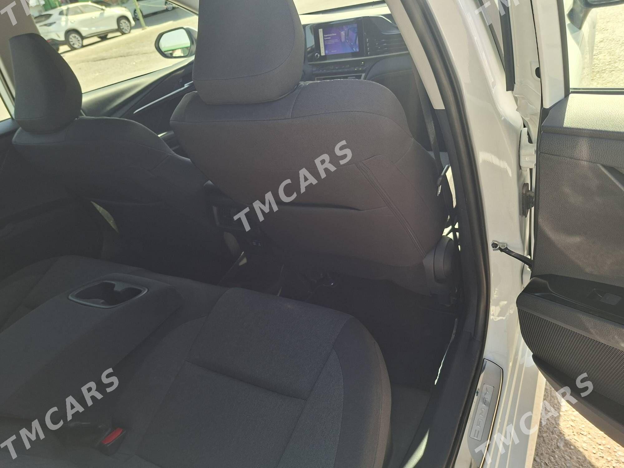 Toyota Camry 2025 - 480 000 TMT - Aşgabat - img 3