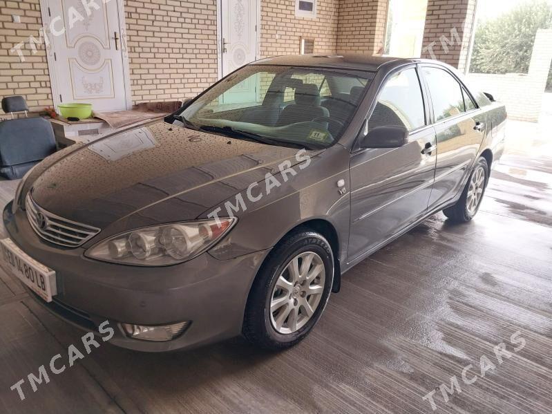 Toyota Camry 2005 - 160 000 TMT - Халач - img 6