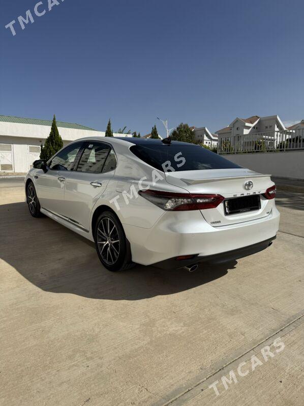Toyota Camry 2022 - 640 000 TMT - Aşgabat - img 2