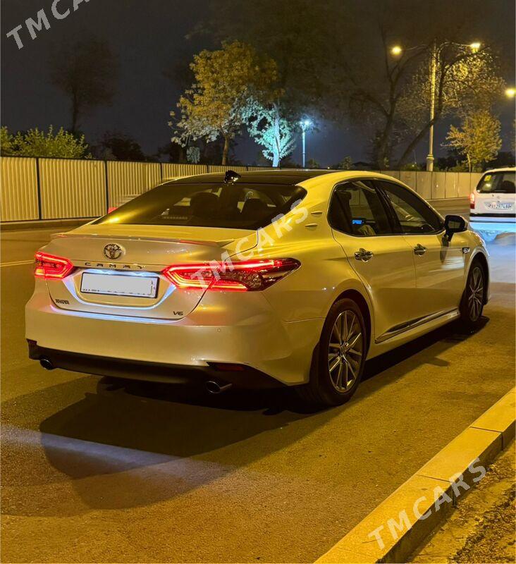 Toyota Camry 2023 - 633 000 TMT - Ашхабад - img 3