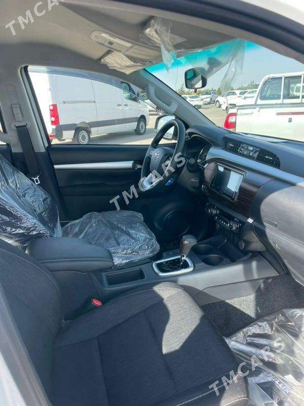 Toyota Hilux 2025 - 666 400 TMT - Aşgabat - img 6