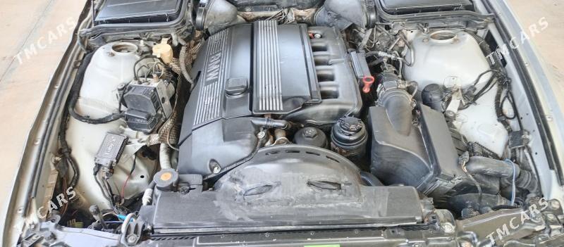 BMW E39 2002 - 43 000 TMT - Мары - img 5