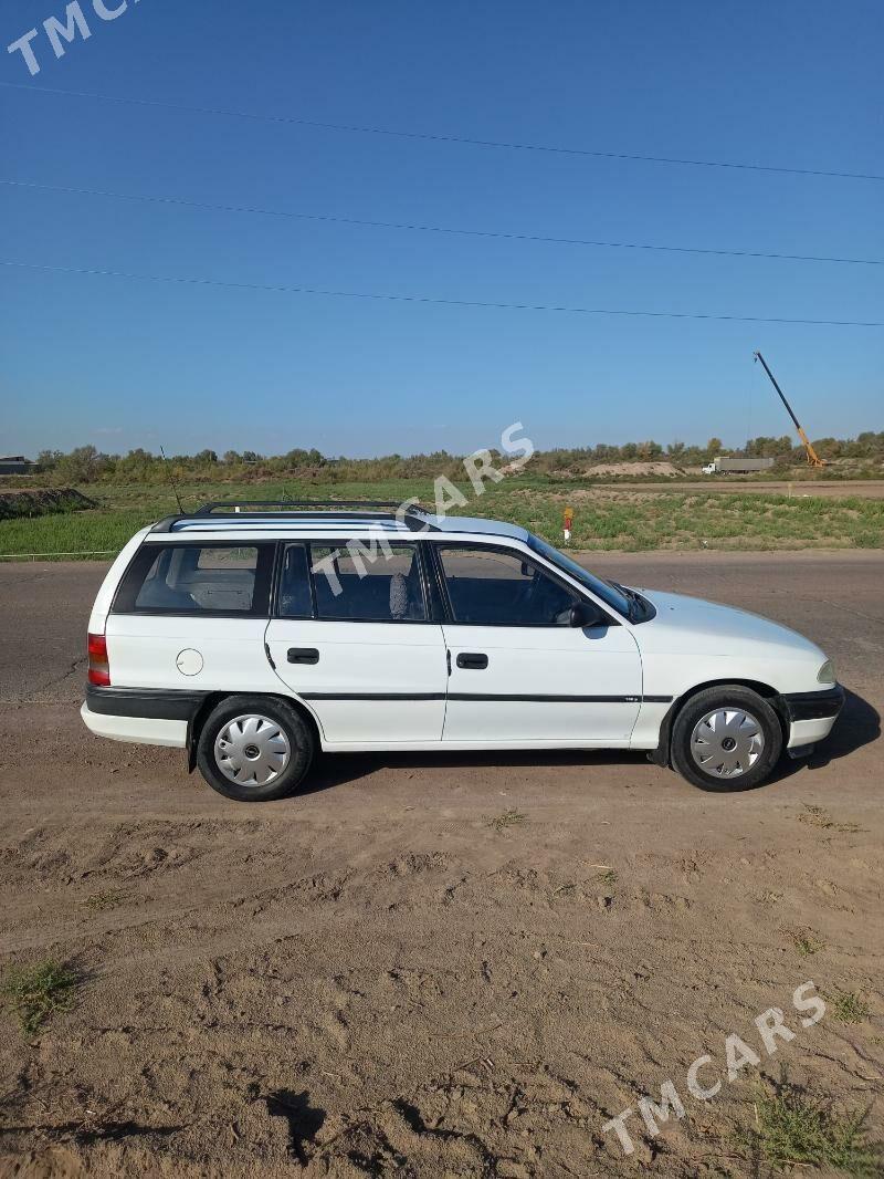 Opel Astra 1995 - 55 000 TMT - Дашогуз - img 6