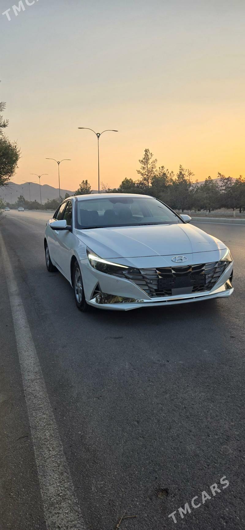 Hyundai Elantra 2021 - 240 000 TMT - Ашхабад - img 5