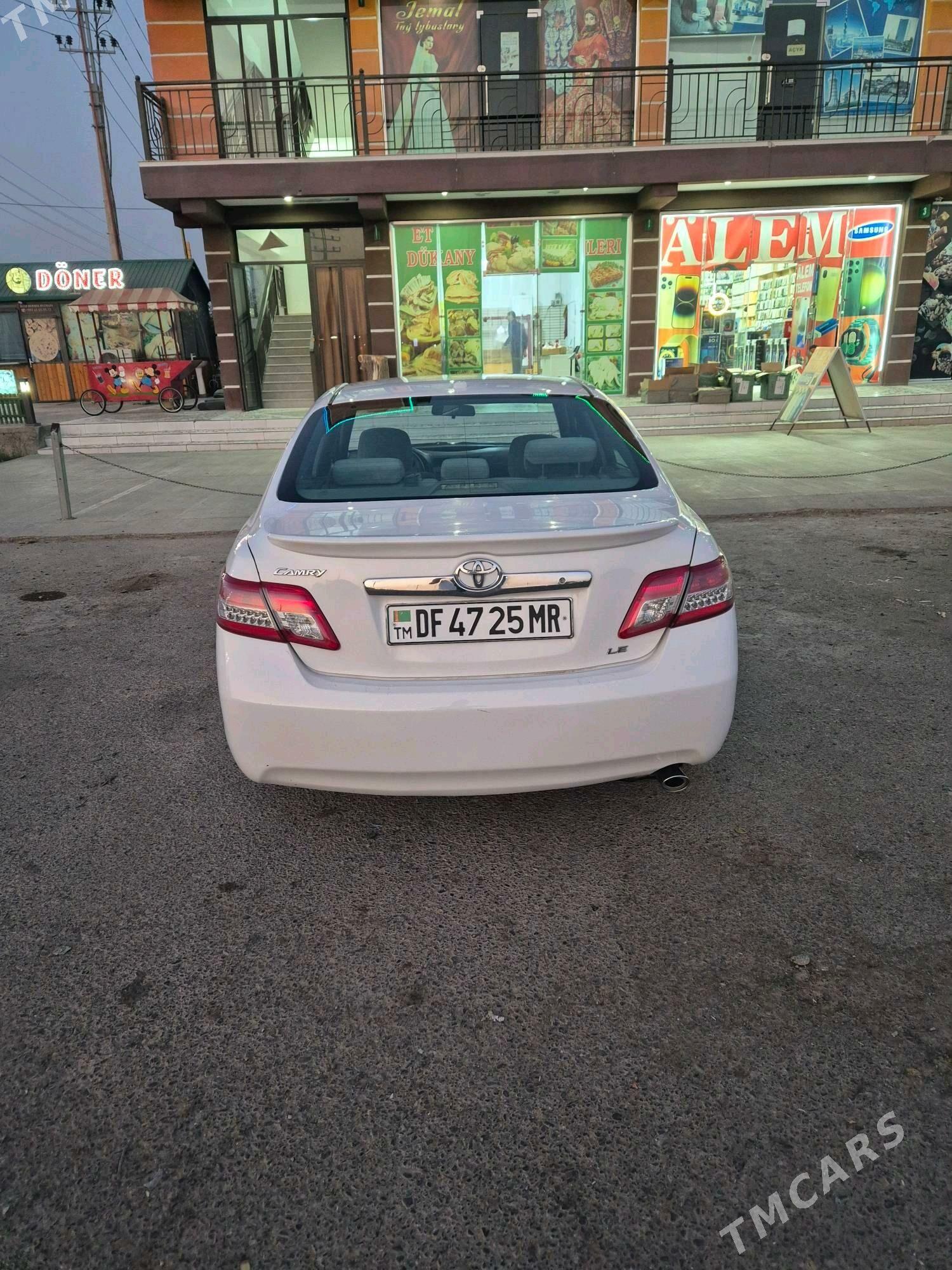 Toyota Camry 2010 - 170 000 TMT - Байрамали - img 5