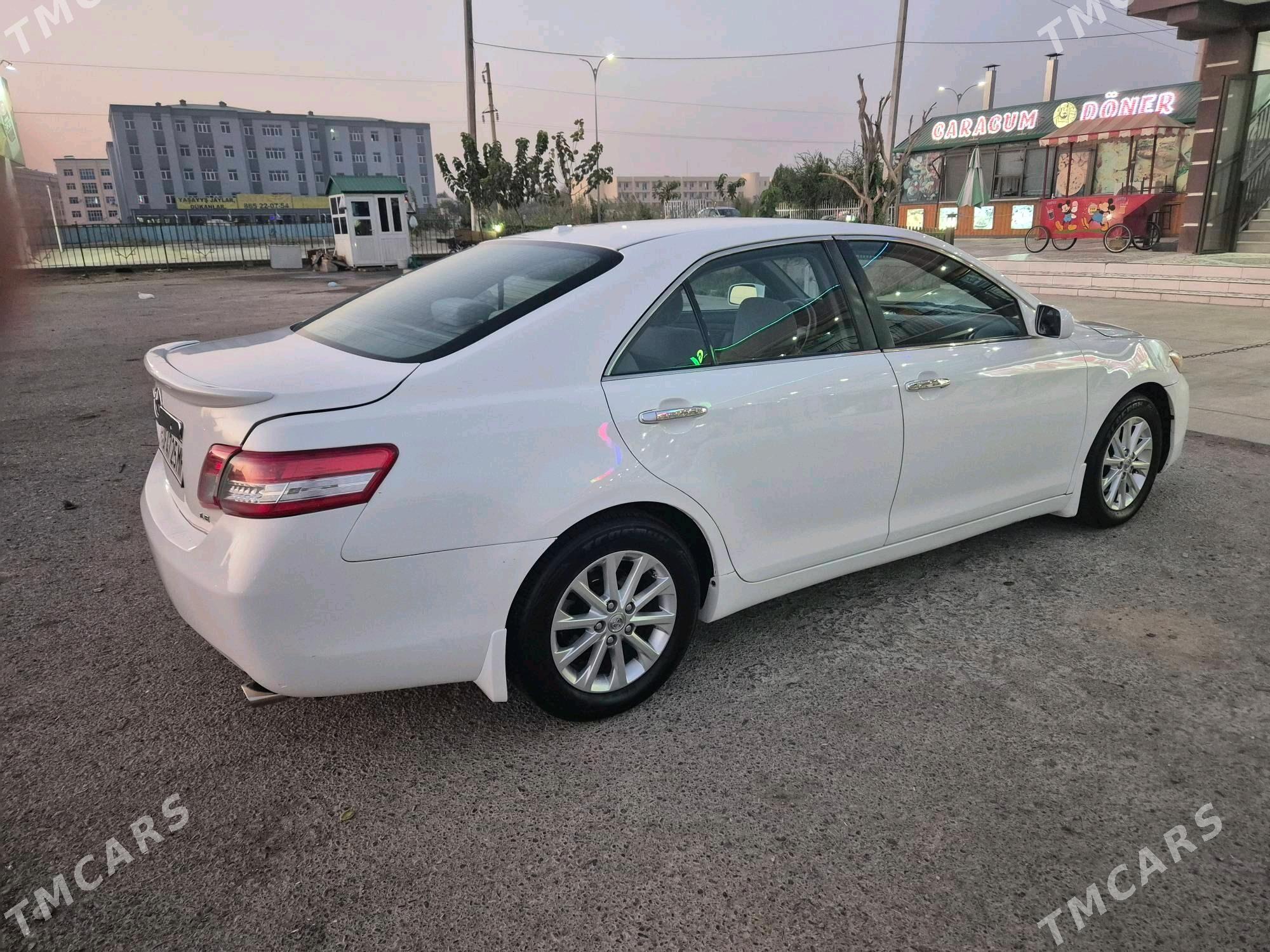 Toyota Camry 2010 - 170 000 TMT - Байрамали - img 8