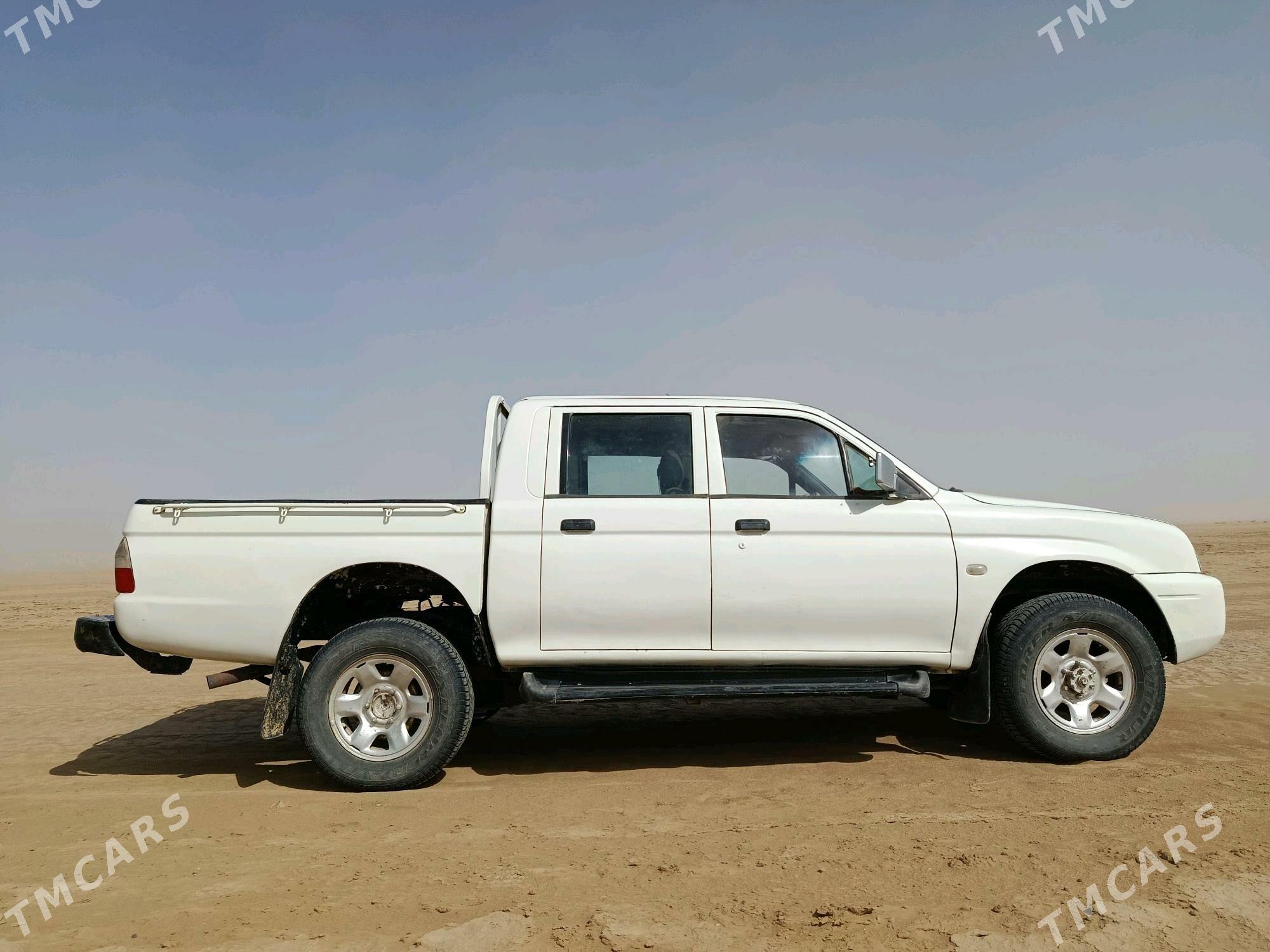 Mitsubishi L200 2002 - 75 000 TMT - Esenguly - img 2