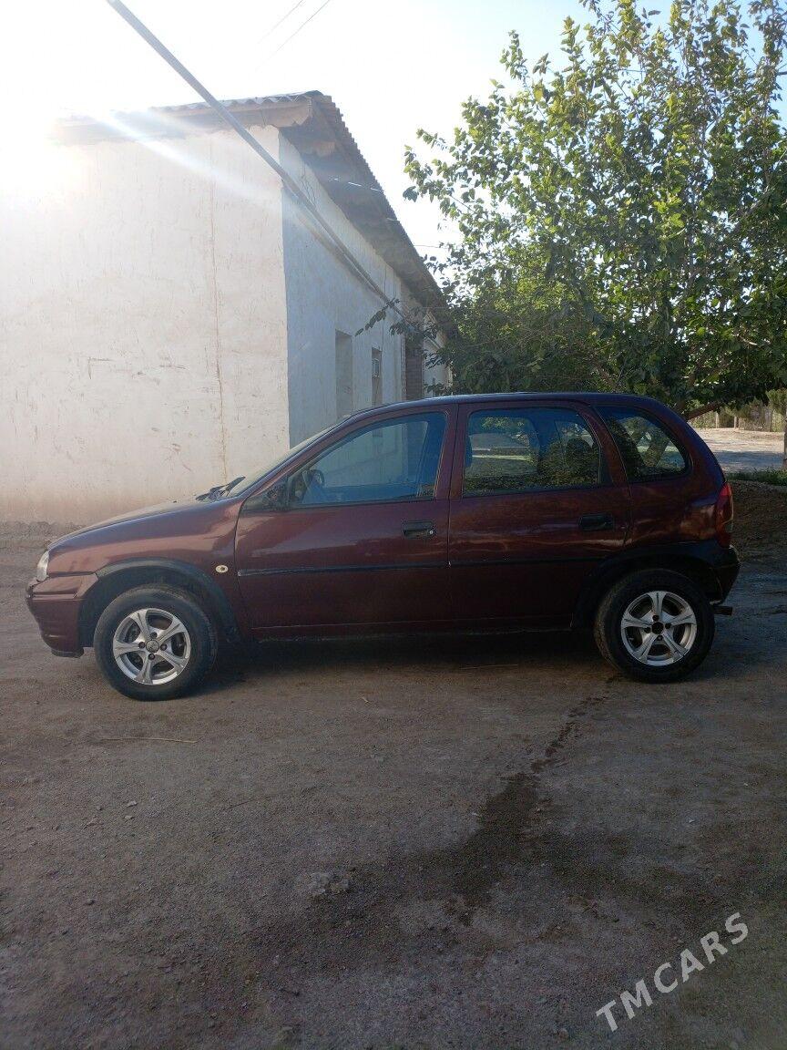 Toyota Vista 1997 - 150 000 TMT - Köneürgenç - img 5