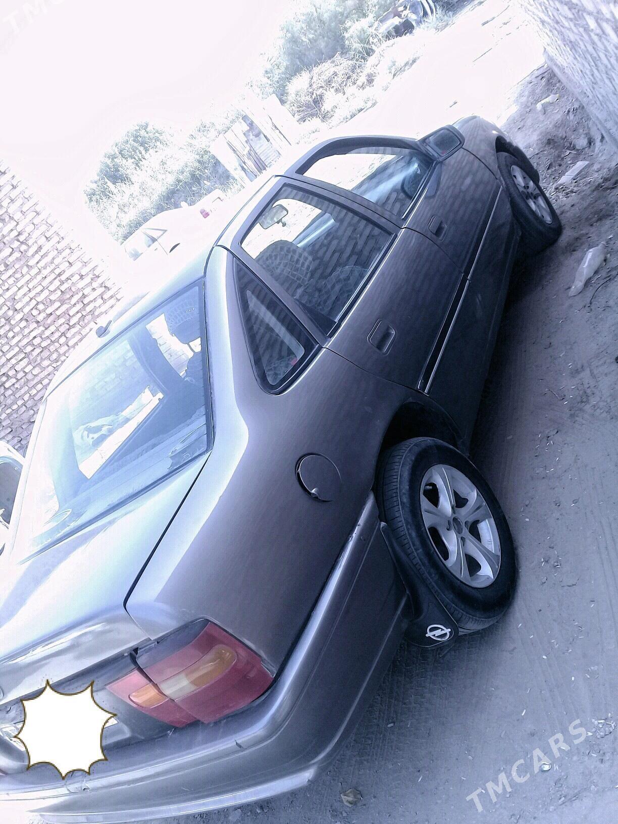 Opel Vectra 1993 - 25 000 TMT - Саят - img 2