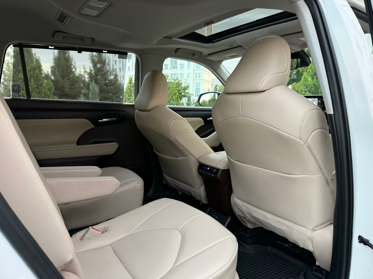 Toyota Highlander 2021 - 618 000 TMT - Aşgabat - img 8