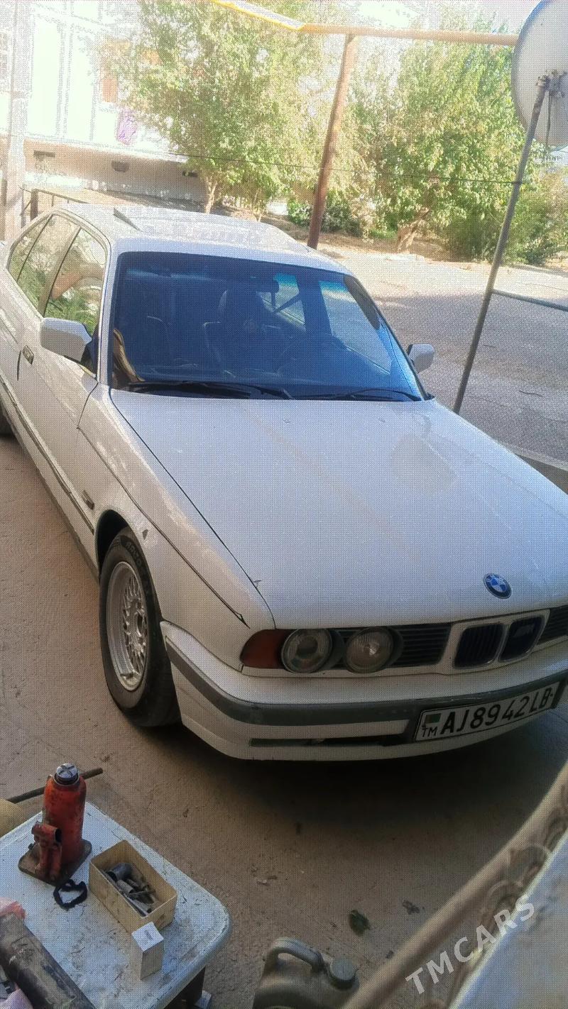 BMW 535 1992 - 34 000 TMT - Туркменабат - img 6