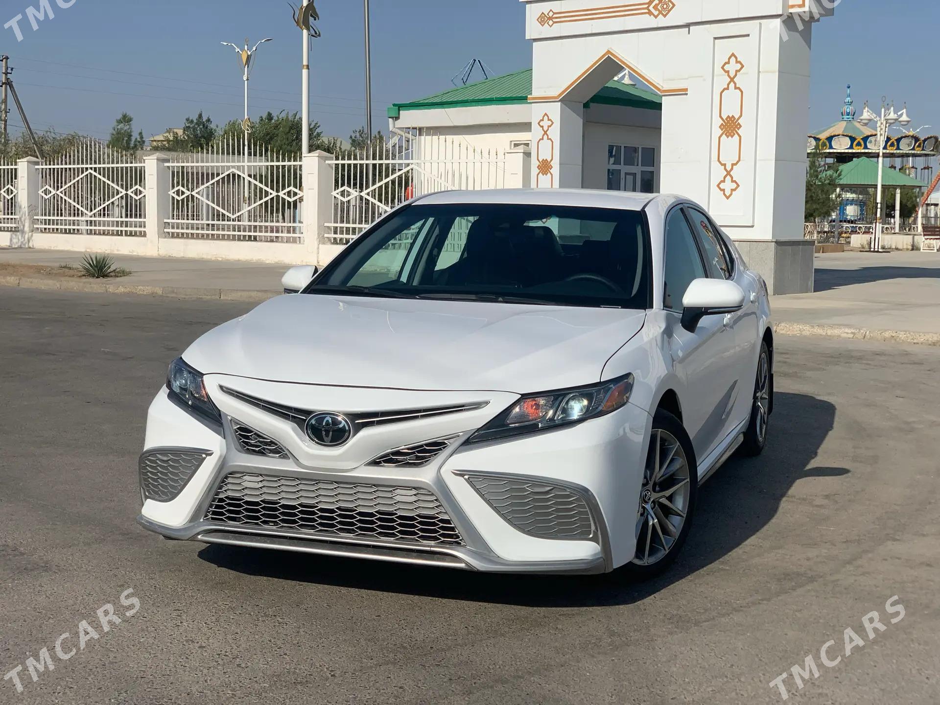 Toyota Camry 2022 - 330 000 TMT - Мары - img 3