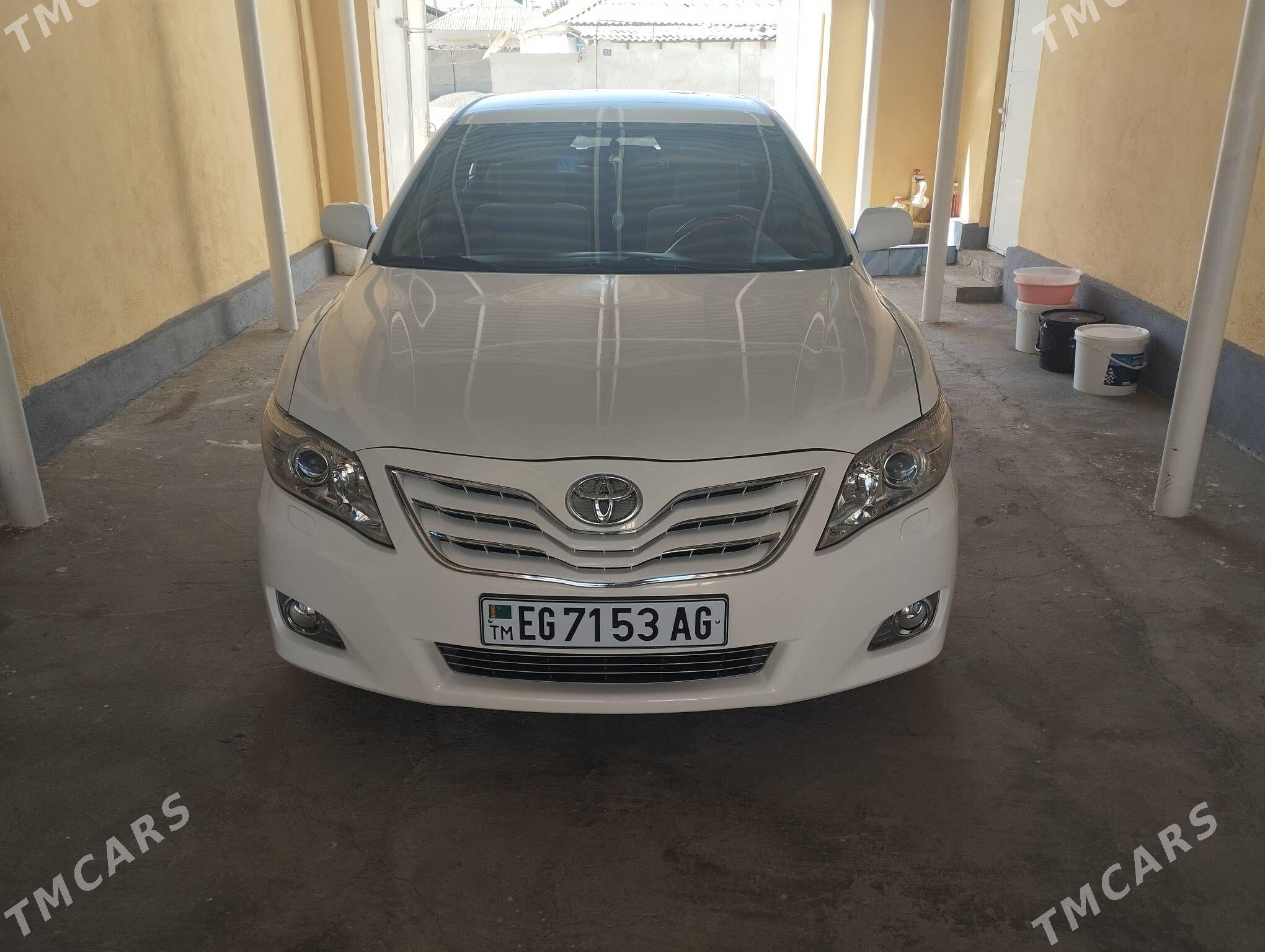 Toyota Camry 2010 - 205 000 TMT - Хитровка - img 7