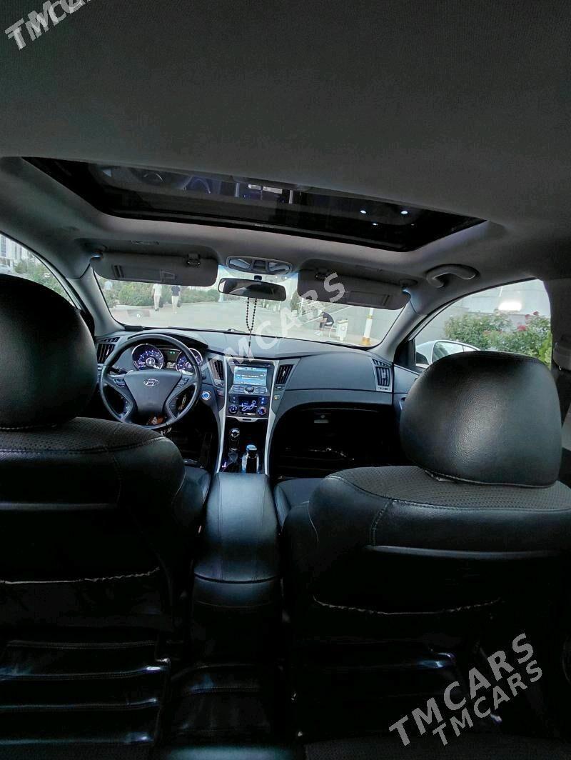 Hyundai Sonata 2011 - 165 000 TMT - 2 мкр - img 4
