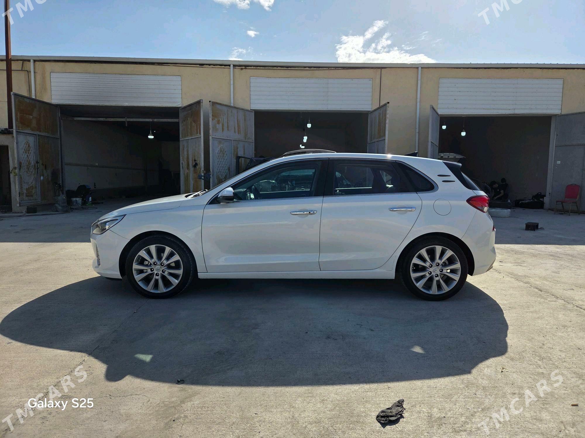 Hyundai Elantra 2019 - 202 000 TMT - Кака - img 9