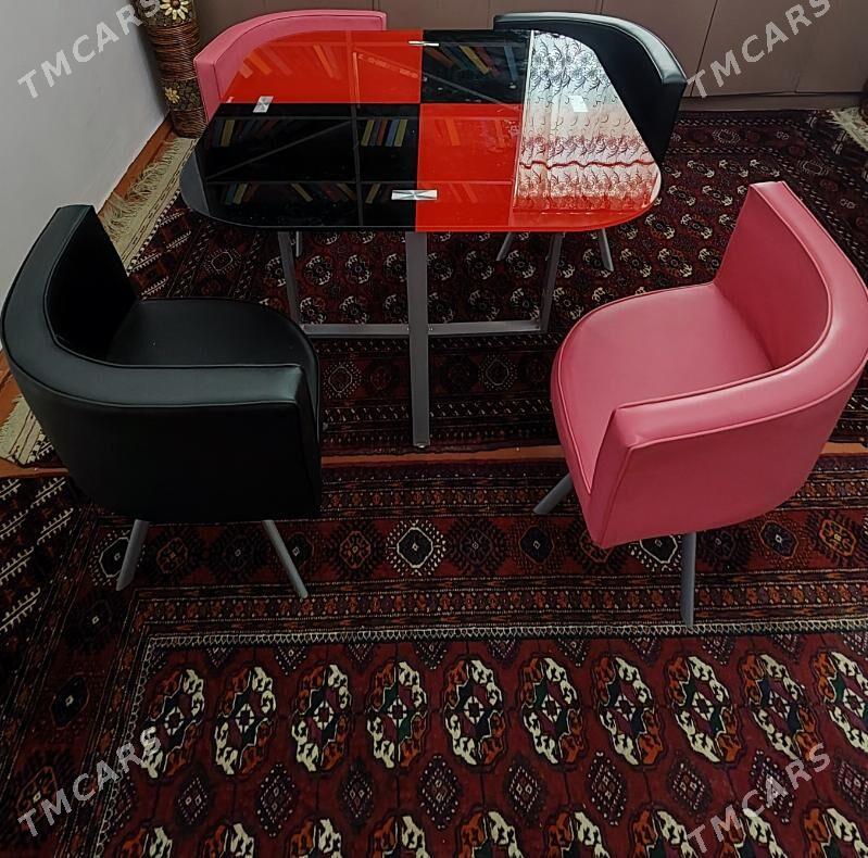 stol stul - Mary - img 1