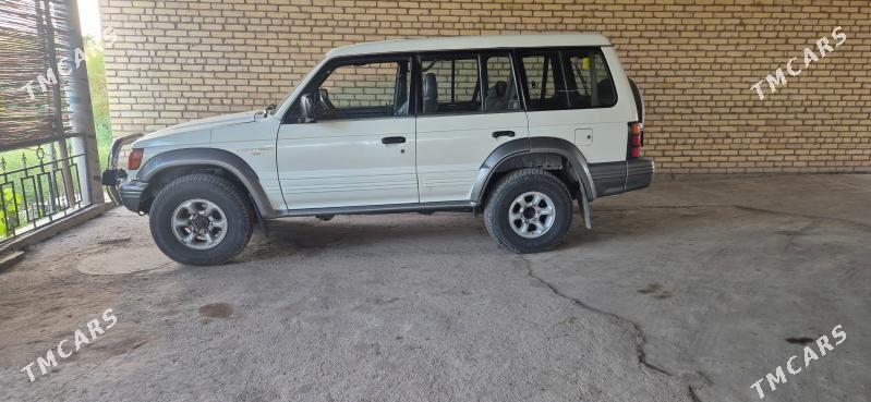 Mitsubishi Montero 1995 - 80 000 TMT - Саят - img 4