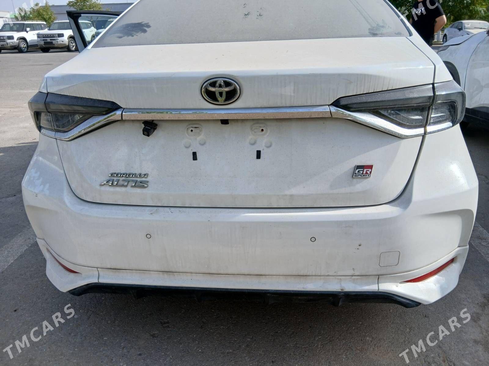 Toyota Corolla 2022 - 235 000 TMT - Ашхабад - img 1