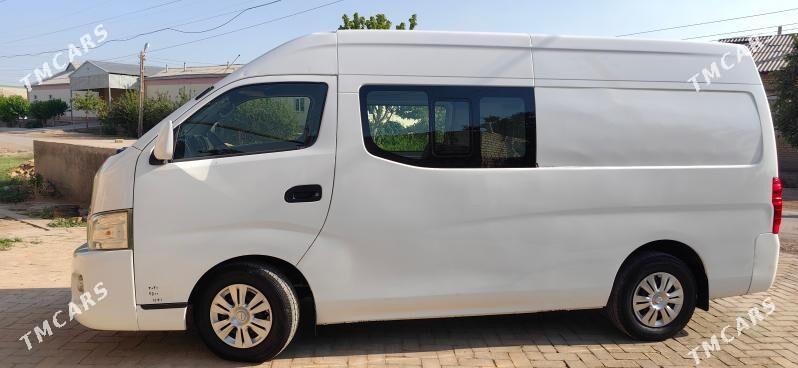 Toyota Hiace 2016 - 310 000 TMT - Туркменгала - img 5