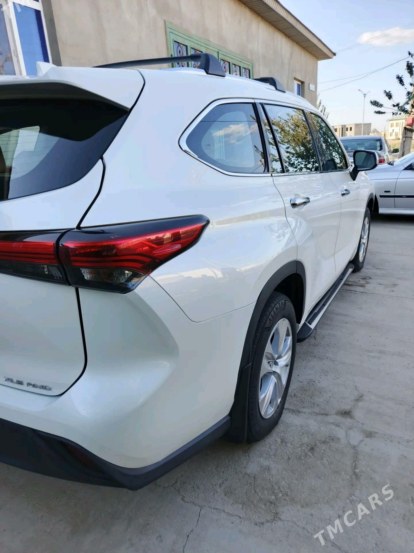 Toyota Highlander 2021 - 590 000 TMT - Köneürgenç - img 4